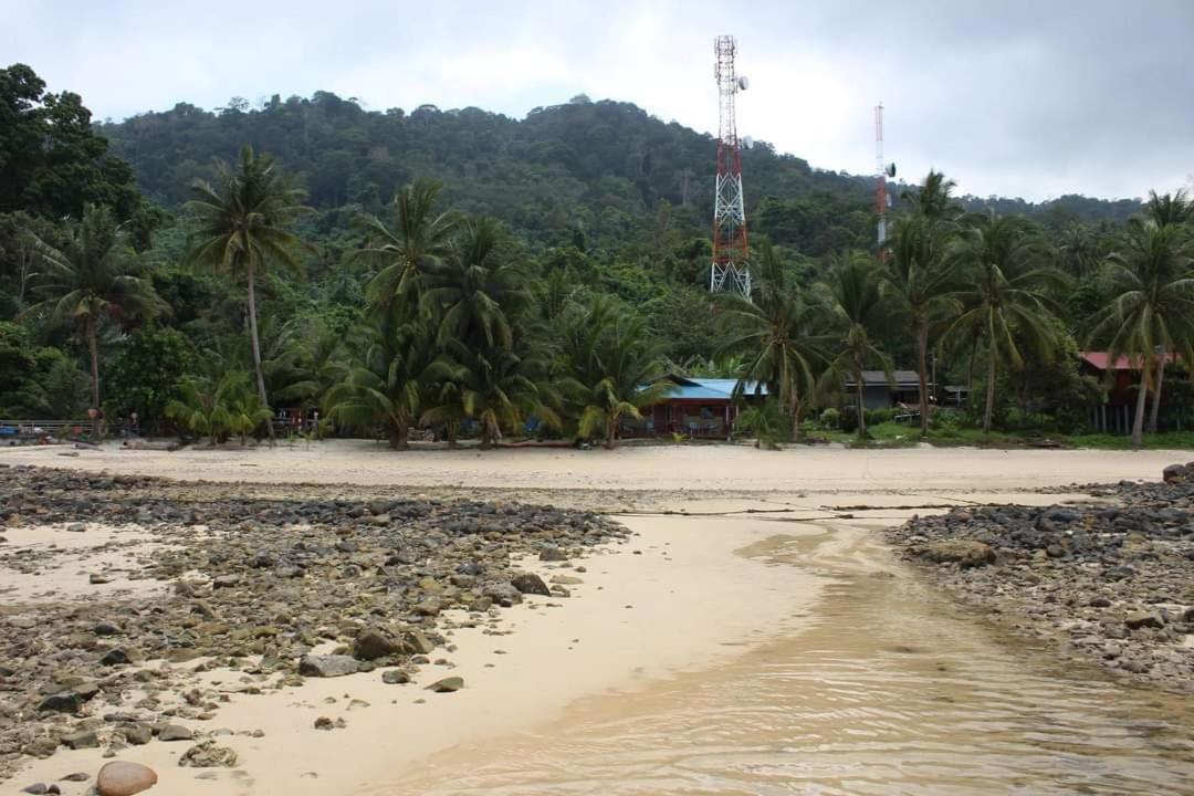 Ella'S Place Salang Tioman Kampong Ayer Batang ภายนอก รูปภาพ
