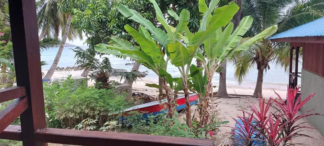 Ella'S Place Salang Tioman Kampong Ayer Batang ห้อง รูปภาพ