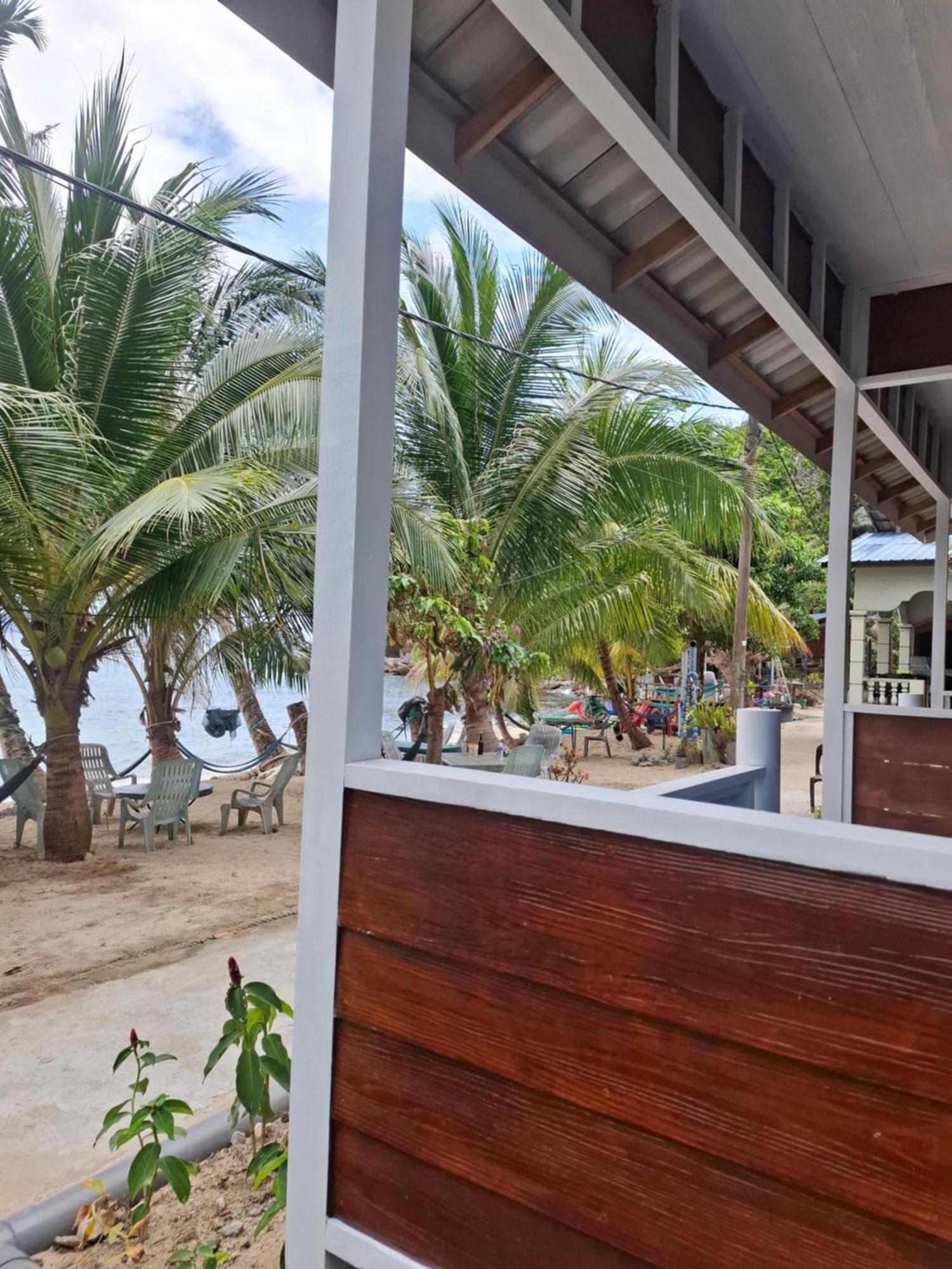 Ella'S Place Salang Tioman Kampong Ayer Batang ภายนอก รูปภาพ
